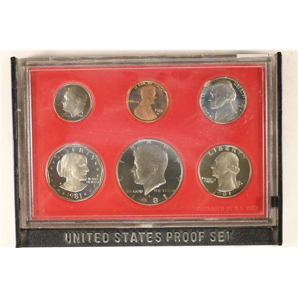 1981 US PROOF SET (WITHOUT BOX) CLEAR "S"