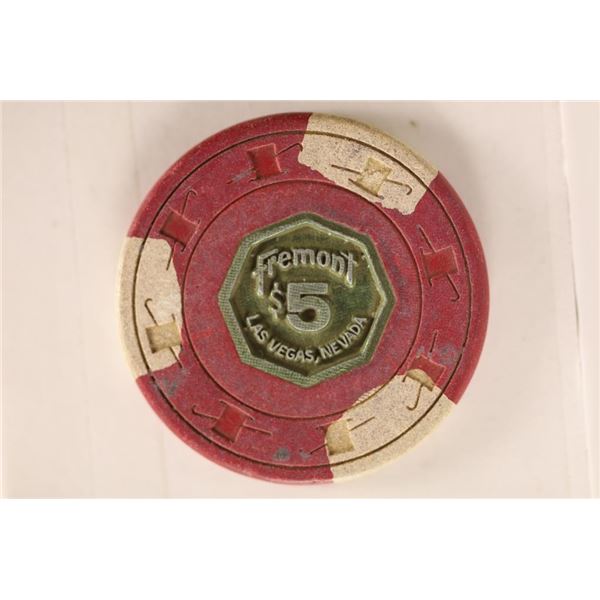 $5 FREMONT CASINO CHIP LAS VEGAS, NEVADA