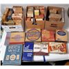 Image 1 : Food and Product Box Collection, 40 [154975]