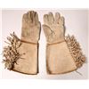 Image 2 : Nez Perce Beaded Gauntlet Gloves [152765]