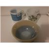 Image 2 : 3 Fire King cups + 2 Fire King bowls