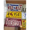 Image 3 : 6 U.S. State license plates