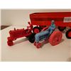 Image 4 : 3 Plastic tractors 1 wagon