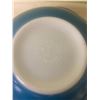 Image 4 : Pyrex bowl - 13" blue