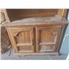 Image 3 : 2 piece wooden buffet & hutch 77 1/4" x 42.5" x 17" (needs refinishing)