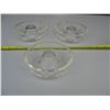 Image 2 : LOT OF 3 LITTLE PRINCESS GLASBAKE DISHES - CHILDREN CAKE MOLD or JELLO MOLD