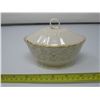 Image 1 : LENOX BOWL with LID (5 1/2 inches) - HOLIDAY HOSTESS COLLECTION