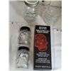 Image 4 : Skull Hot Sauce kit complete plus skull jar and mugs.