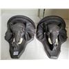 Image 6 : 2 elephant head wall shelves.