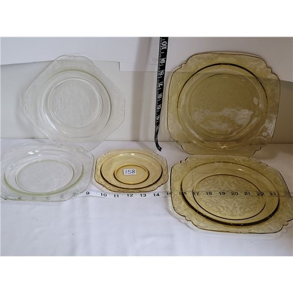 Vintage Federal depression glass 1930's plates. 3 amber yellow (Madrid square) 2 clear.