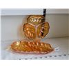 Image 1 : Vintage Marigold Carnival glass. Iridescent Trinket/ candy dish & leaf pickle dish.
