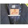 Image 3 : Vintage Flite hard suitcase & contents, Excellent condition. Vintage Kar-Tex dress coat, Midway, Bil