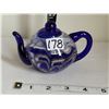 Image 1 : Glass teapot paper weight.