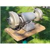 Image 5 : Sioux Ball-Bearing grinder mounted on metal stand. New grinding wheels, all working.