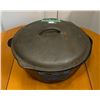 Image 1 : Cast Iron Dutch Oven