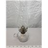 Image 2 : Finger lamp & shade - 11 inches tall