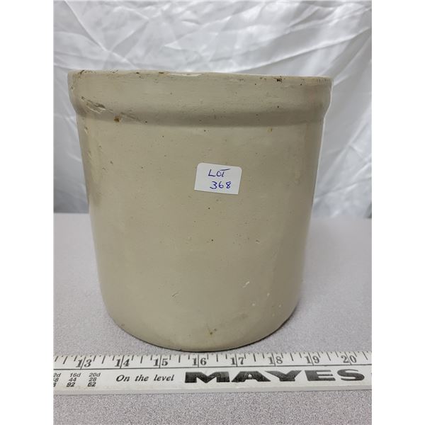 Crock (no maker) 7" high - no damage