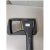 Image 1 : Fiskars splitting axe, Made in Finland (17.5 inches)