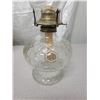 Image 3 : Oil lamp & shade