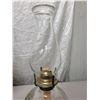 Image 4 : Oil lamp & shade