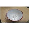Image 2 : red & white vintage enamelware strainer
