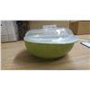 Image 4 : Pyrex 2 qt casserole dish with lid, green