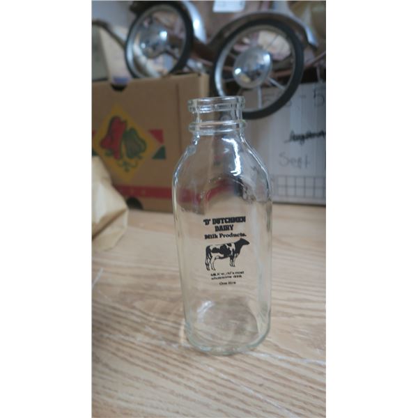 Vintage "D" dutchmen milk bottle