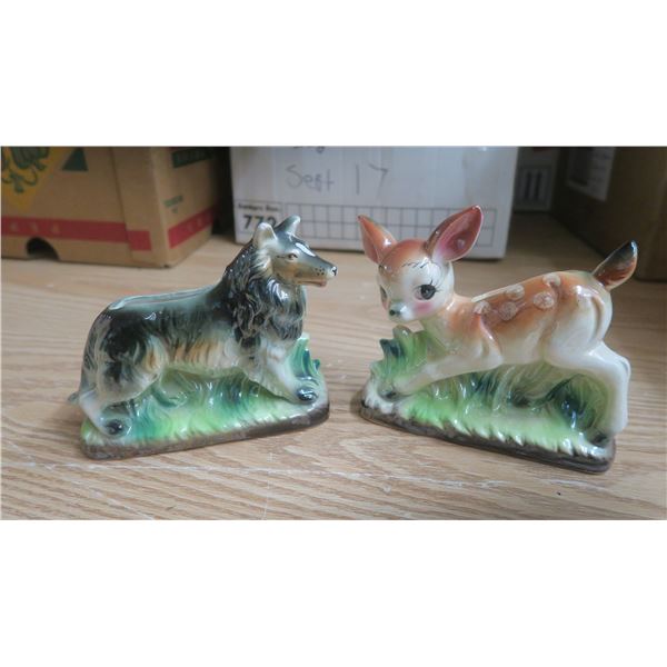 2 vintage small animal planters