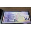 Image 6 : Lasting Impressions Bank of Canada set of 2 $10 Uncirculated Bank Notes with Identical Serial Number