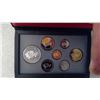 Image 3 : 1994 RCM 7 coin set in original case contains both silver dollar and loonie