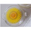 Image 2 : 2 Pyrex casserole “Sunflower” pattern lids