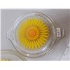 Image 3 : 2 Pyrex casserole “Sunflower” pattern lids