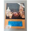 Image 1 : Collector’s Encyclopedia of Roseville Pottery
