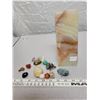 Image 3 : Accessories sewing tin of polished stones and marble bookend