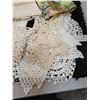 Image 3 : Lot of runners, table centers, doilies