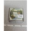 Image 1 : Compact, Souvenir of Minneapolis, mirror and puff