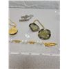 Image 2 : Lot of sweater guards (4)