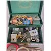 Image 2 : Lot of costume jewellery in vintage box