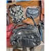 Image 3 : lot of purses, bags, etc