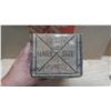 Image 3 : 2lb cheese crate & metal "remove shoes" sign