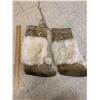 Image 1 : VINTAGE BEADED MUKLUKS