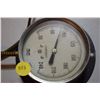 Image 3 : Vintage Temperature Gauge