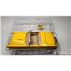 Image 2 : Die Cast - 1956 Ford THUNDERBIRD Convertible - Scale 1:24