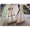 Image 1 : 2 tabletop easels