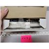 Image 2 : Super sewing machine NIB