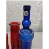 Image 4 : 2 old blue bottles & vases