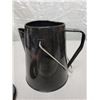 Image 3 : Enamel coffee pot