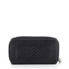 Image 3 : Chanel Boy Zip Around Wallet Chevron Calfskin Small