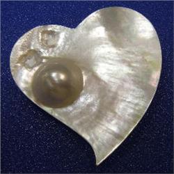 48x50 MM MOTHER OF PEARL HEART