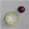 Image 1 : 6 CTS MIXED LOT OF CARVED MOONSTONE AND RUBY CABOCHON